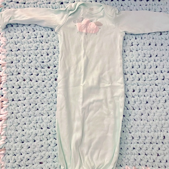Baby 0-3 sleep gowns - Picture 2 of 7